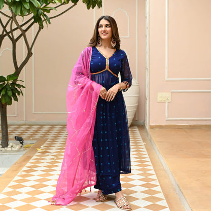 Shop our latest collection of Georgette suit with cotton lining cotton pant with organza dupatta